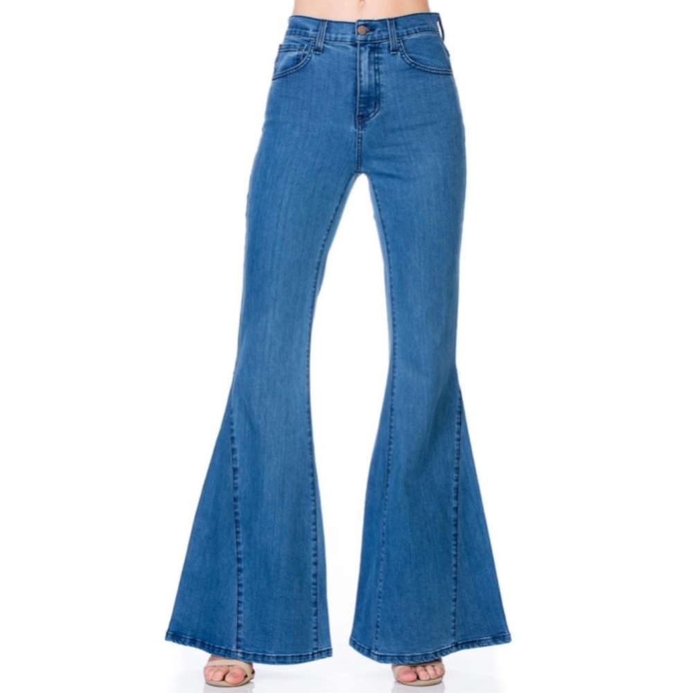 bell bottom jeans// 31 - Picture 2 of 7